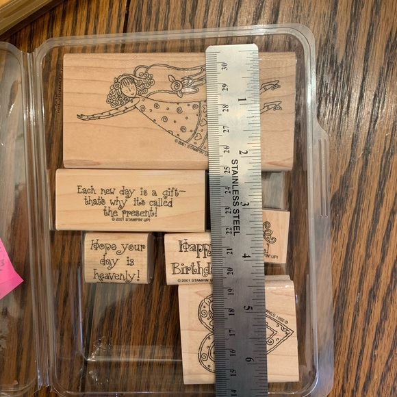 Heavenly Days rubber stamp set never used - Picture 2 of 4